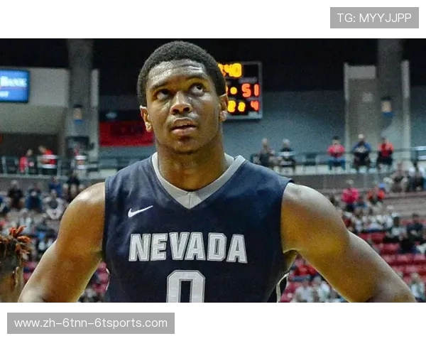 火箭队曾与奥利弗签订何种合同，他的表现是否超出预期